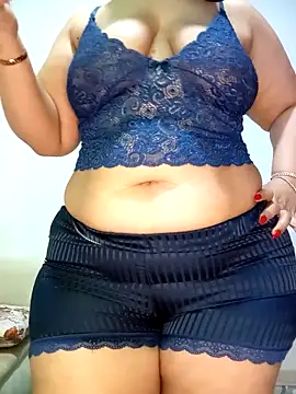 Sexy yassimna online show from May 2026 12:28:01 PM