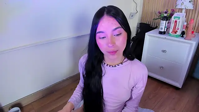 Delphine doll online show from April 2026 05:30:01 PM