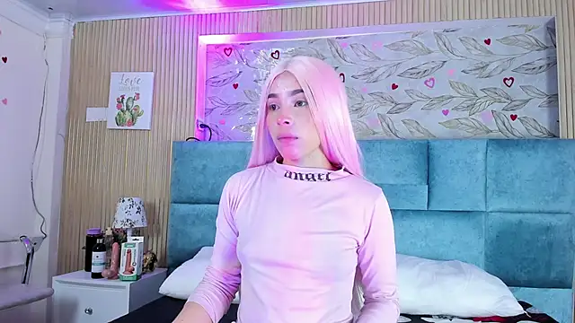 Delphine doll online show from April 2026 11:57:01 AM