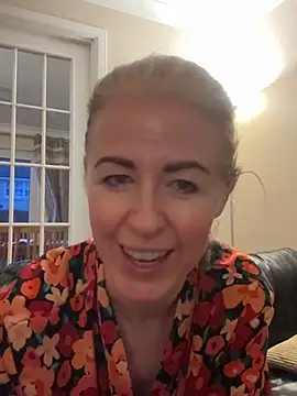 Laylaskyexx online show from April 2026 05:03:01 AM