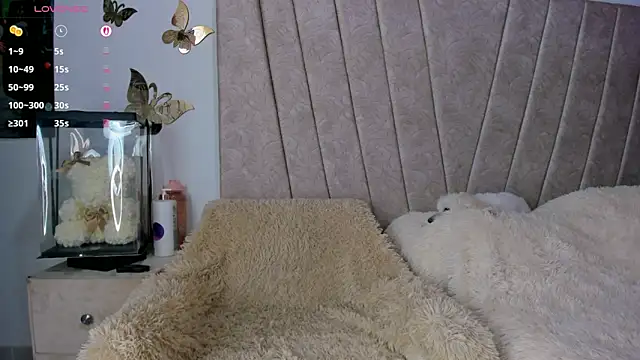 LauraRico online show from June 2026 04:06:02 PM