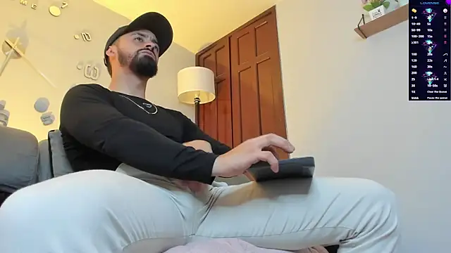 David Onfire online show from May 2026 11:01:02 PM