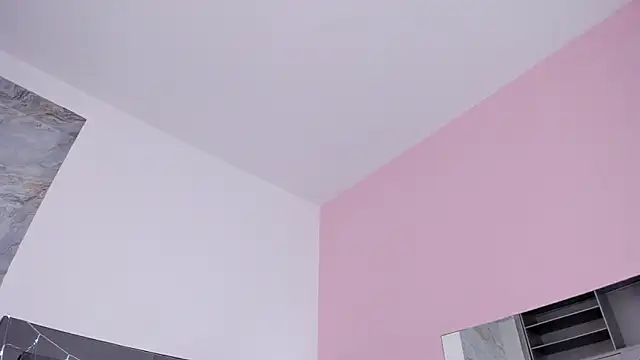 Kendall Rous  online show from May 2026 01:50:01 PM