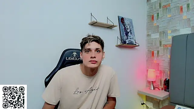 Snapshot of flaquito___ chatting on May 2026 08:31:02 PM flaquito online show from May 2026 08:31:02 PM