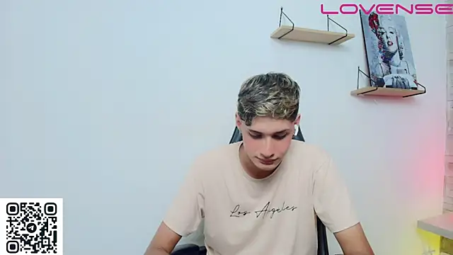 Snapshot of flaquito___ chatting on May 2026 08:27:02 PM flaquito online show from May 2026 08:27:02 PM