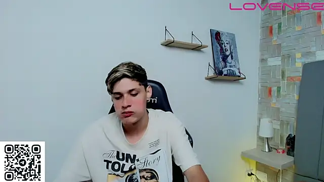 Snapshot of flaquito___ chatting on May 2026 08:25:01 PM flaquito online show from May 2026 08:25:01 PM