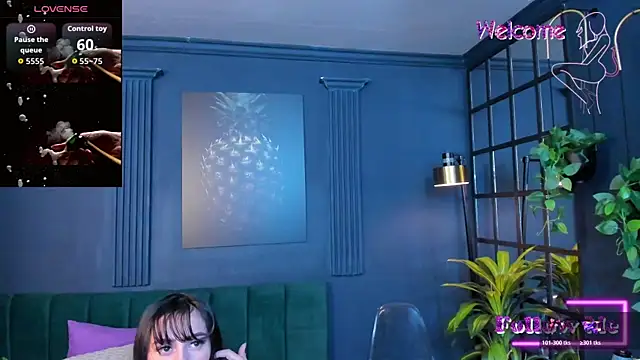 Alicecoule  online show from May 2026 11:35:01 AM