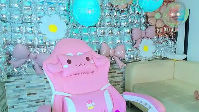 candy-paris online show from June 2026 04:35:01 PM