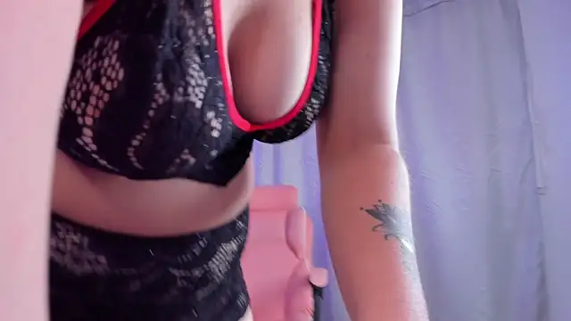 Lyra Dream online show from April 2026 08:15:02 PM