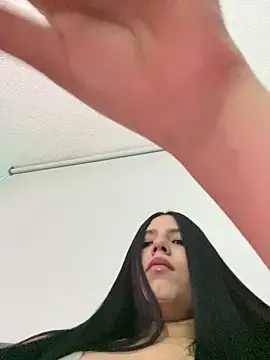 IsabelaRivers online show from May 2026 03:58:01 AM