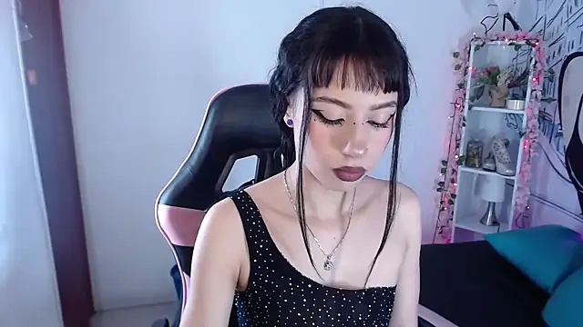 adulce pinkcm online show from May 2026 01:59:02 PM