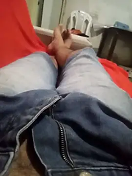 marcii36  online show from April 2026 11:12:01 PM