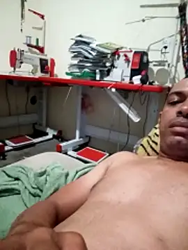 marcii36  online show from April 2026 09:51:01 PM