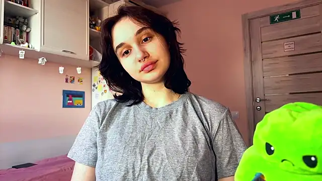 NoraSweetie online show from April 2026 02:46:02 PM