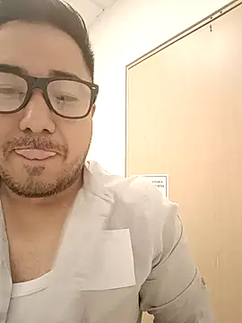 lobo caliente37 online show from April 2026 08:46:02 PM