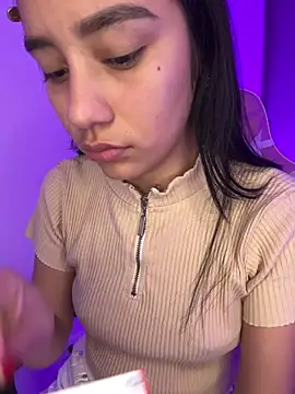 ISABELFORYOU03 online show from April 2026 12:23:01 AM