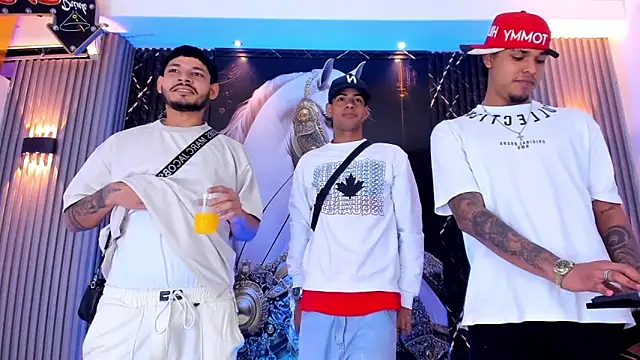 the knights of the night  online show from April 2026 04:07:02 AM