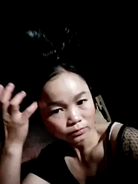 Tieuvy122 online show from April 2026 10:49:01 PM