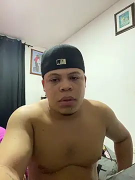 Snapshot of many_and_morita chatting on April 2026 11:12:02 AM many and morita online show from April 2026 11:12:02 AM