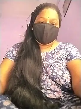 Snapshot of PINKI_024 chatting on June 2026 04:29:02 AM PINKI 024 online show from June 2026 04:29:02 AM