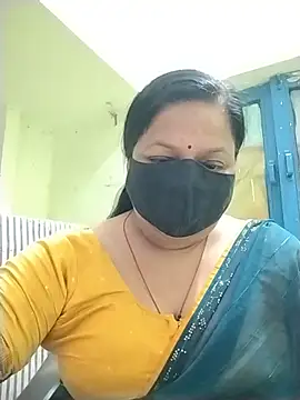 Snapshot of PINKI_024 chatting on July 2026 06:47:02 AM PINKI 024 online show from July 2026 06:47:02 AM