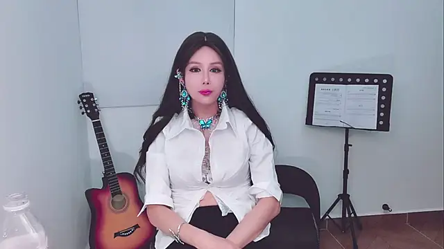 Snapshot of Serendipity889 chatting on July 2026 01:58:02 PM Serendipity889 online show from July 2026 01:58:02 PM