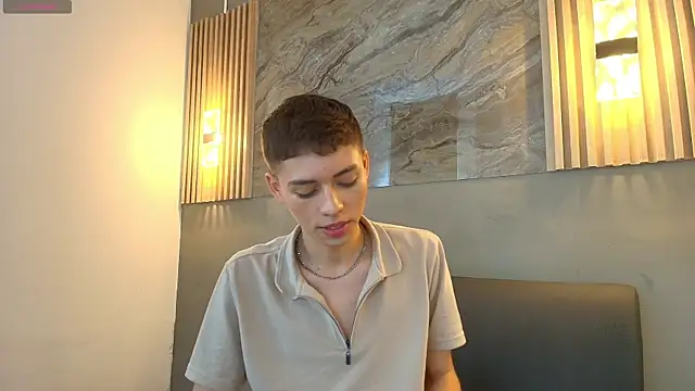 KENNY HANK online show from May 2026 04:03:01 AM