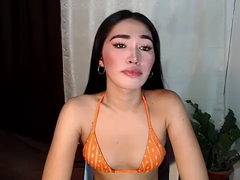 urasiankylie online show from May 2026 06:55:01 AM