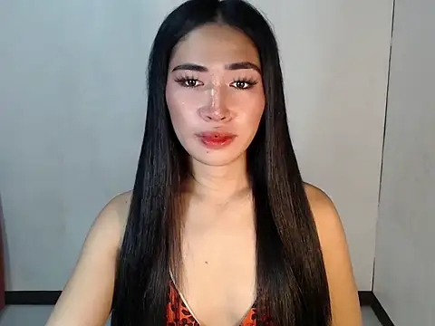 urasiankylie online show from April 2026 04:57:02 PM
