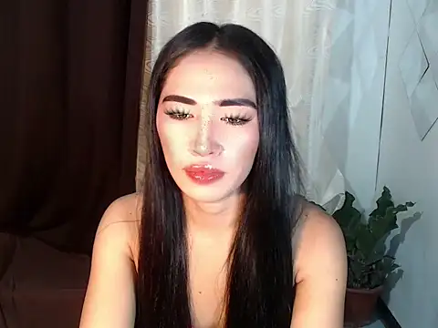 urasiankylie online show from May 2026 06:01:02 PM