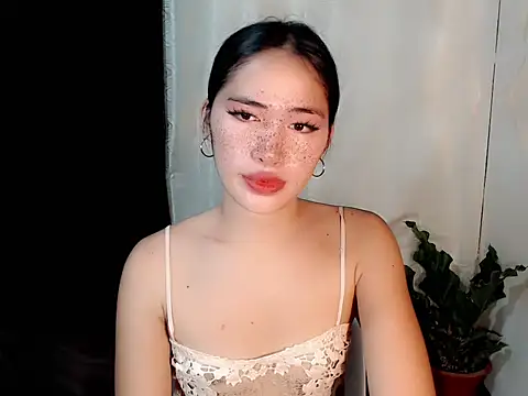 urasiankylie online show from May 2026 10:29:01 AM