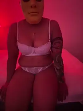 VoyeurismCouple online show from April 2026 04:38:02 AM