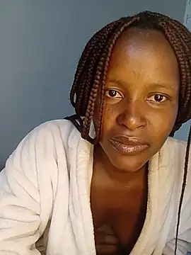 Snapshot of SexySlender_98 chatting on June 2026 04:52:02 AM SexySlender 98 online show from June 2026 04:52:02 AM