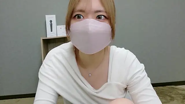 Snapshot of YUA_0425 chatting on June 2026 01:28:02 PM YUA 0425 online show from June 2026 01:28:02 PM