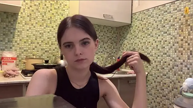 Snapshot of KikiAmino chatting on April 2026 07:58:02 PM KikiAmino online show from April 2026 07:58:02 PM