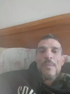 Snapshot of Guillelp chatting on May 2026 11:46:02 PM Guillelp online show from May 2026 11:46:02 PM