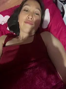 Huonglyna online show from April 2026 02:58:02 PM