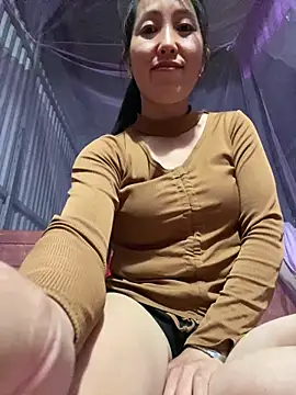 Huonglyna online show from April 2026 02:46:01 PM