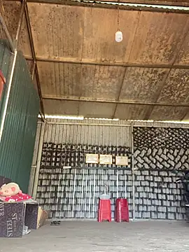 Snapshot of Huonglyna chatting on April 2026 06:40:02 AM Huonglyna online show from April 2026 06:40:02 AM