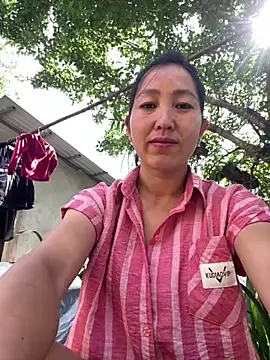 Huonglyna online show from May 2026 01:37:07 AM