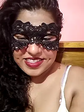 Maskedcurves online show from April 2026 05:03:01 AM