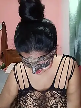 Maskedcurves online show from June 2026 08:26:02 AM