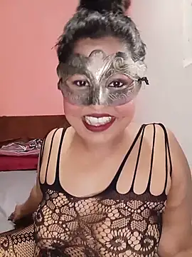 Maskedcurves online show from June 2026 09:05:02 AM