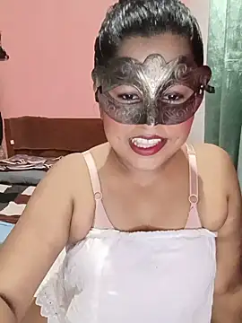 Maskedcurves online show from June 2026 05:40:02 PM