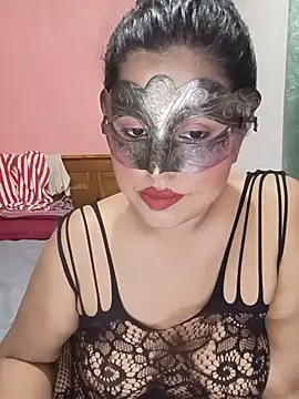 Maskedcurves online show from June 2026 03:01:02 PM
