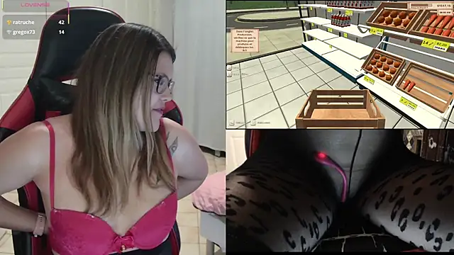 Snapshot of maitresseLili chatting on April 2026 06:25:02 PM maitresseLili online show from April 2026 06:25:02 PM