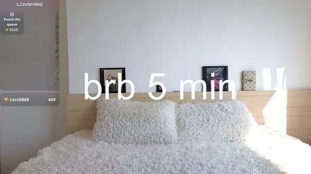 AstridRos online show from April 2026 01:18:01 AM