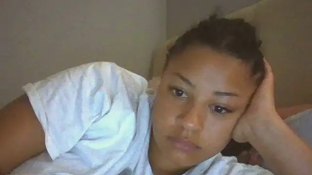 Snapshot of madzbailey chatting on July 2026 01:01:02 PM madzbailey online show from July 2026 01:01:02 PM