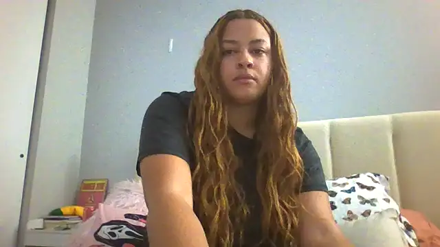 madzbailey online show from April 2026 03:18:01 PM