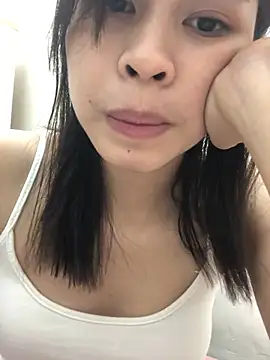 Snapshot of Yenlisu3Zie chatting on May 2026 01:52:02 PM Yenlisu3Zie online show from May 2026 01:52:02 PM